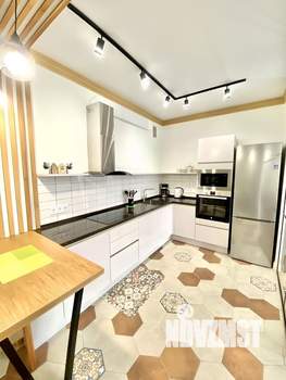 1-к квартира, посуточно, 60м2, 6/9 этаж