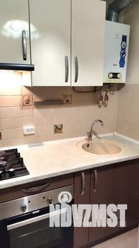 2-к квартира, посуточно, 48м2, 3/5 этаж