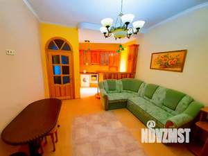 1-к квартира, посуточно, 50м2, 2/4 этаж