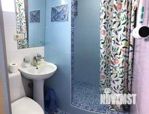 1-к квартира, посуточно, 40м2, 1/2 этаж