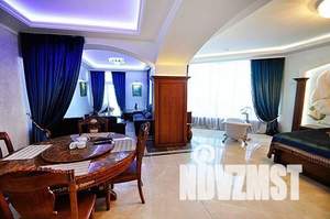 Студия квартира, посуточно, 84м2, 3/15 этаж