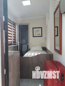 1-к квартира, посуточно, 10м2, 1/1 этаж