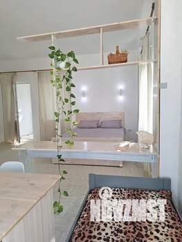 Студия квартира, посуточно, 40м2, 2/2 этаж
