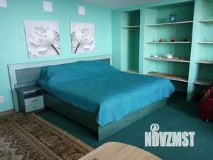 1-к квартира, посуточно, 40м2, 6/6 этаж