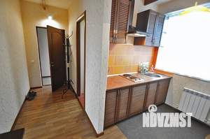 1-к квартира, посуточно, 35м2, 3/3 этаж