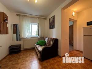 1-к квартира, посуточно, 30м2, 2/3 этаж