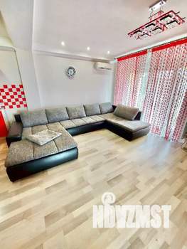 2-к квартира, посуточно, 65м2, 3/6 этаж