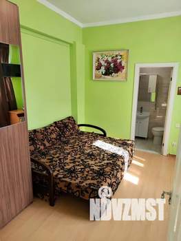 1-к квартира, посуточно, 25м2, 1/2 этаж