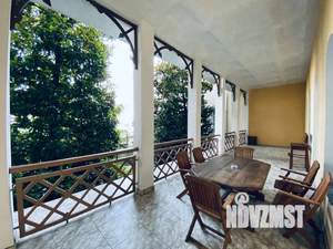 2-к квартира, посуточно, 100м2, 2/4 этаж