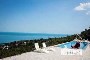 2-к квартира, посуточно, 80м2, 1/1 этаж