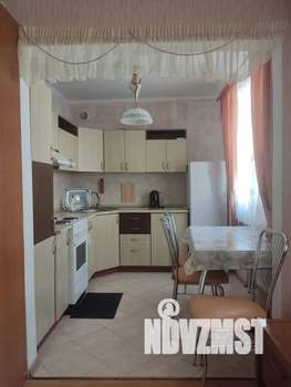 1-к квартира, посуточно, 45м2, 1/4 этаж