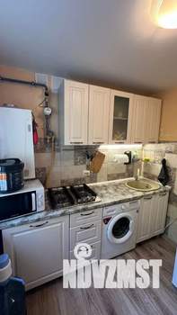 2-к квартира, посуточно, 38м2, 2/4 этаж