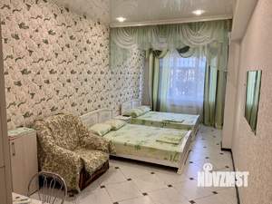 Студия квартира, посуточно, 30м2, 1/7 этаж