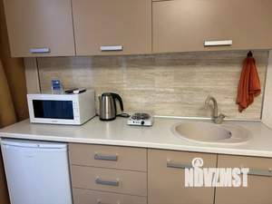1-к квартира, посуточно, 64м2, 2/3 этаж