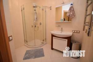 2-к квартира, посуточно, 55м2, 8/13 этаж