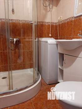 2-к квартира, посуточно, 43м2, 3/3 этаж