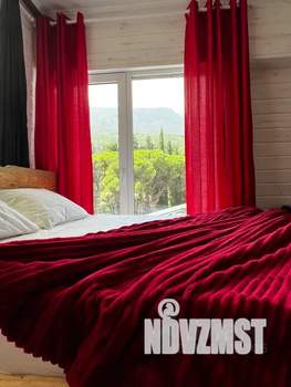 Студия квартира, посуточно, 80м2, 3/3 этаж