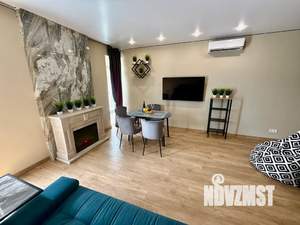 Студия квартира, посуточно, 35м2, 5/7 этаж