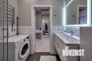 Студия квартира, посуточно, 40м2, 7/10 этаж