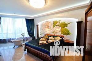 Студия квартира, посуточно, 84м2, 3/15 этаж