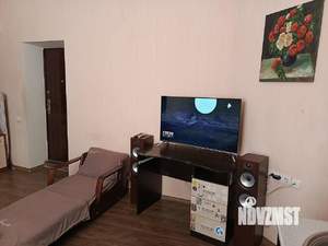 Студия квартира, на длительный срок, 33м2, 2/2 этаж