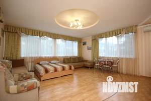 1-к квартира, посуточно, 40м2, 3/3 этаж