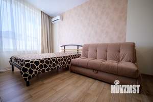Студия квартира, посуточно, 32м2, 13/18 этаж