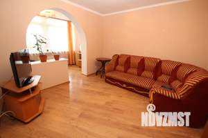 2-к квартира, посуточно, 46м2, 1/1 этаж