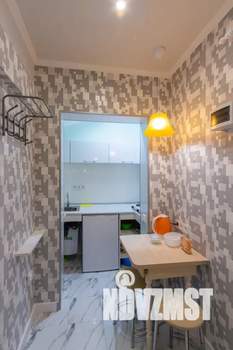 Студия квартира, посуточно, 12м2, 1/3 этаж