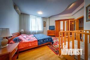 2-к квартира, посуточно, 80м2, 1/1 этаж