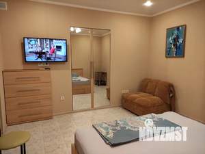 2-к квартира, посуточно, 40м2, 1/2 этаж