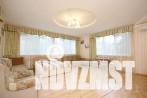 1-к квартира, посуточно, 40м2, 3/3 этаж