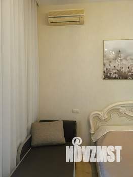 1-к квартира, посуточно, 33м2, 3/3 этаж