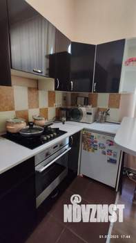 Студия квартира, посуточно, 33м2, 2/2 этаж