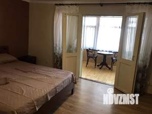 2-к квартира, посуточно, 45м2, 1/1 этаж