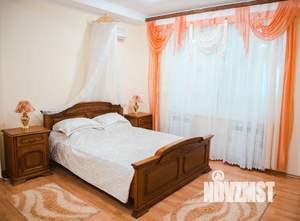 2-к квартира, посуточно, 95м2, 1/4 этаж