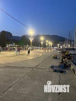 1-к квартира, посуточно, 40м2, 2/10 этаж