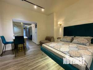 Студия квартира, посуточно, 35м2, 1/2 этаж