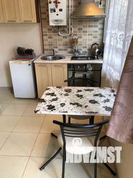 1-к квартира, посуточно, 35м2, 1/3 этаж