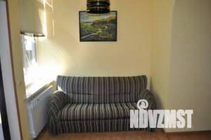 2-к квартира, посуточно, 40м2, 1/2 этаж