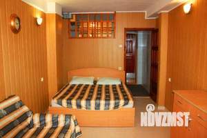 1-к квартира, посуточно, 57м2, 1/1 этаж