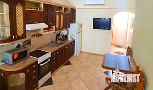 1-к квартира, посуточно, 40м2, 3/3 этаж