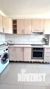 2-к квартира, посуточно, 39м2, 7/7 этаж