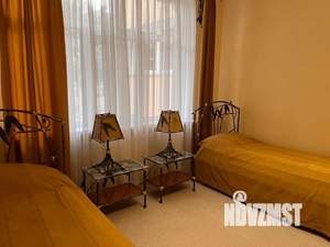 3-к квартира, посуточно, 120м2, 1/3 этаж