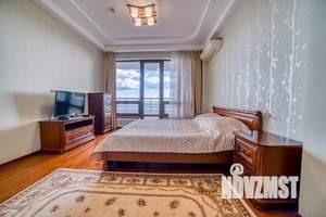 3-к квартира, посуточно, 100м2, 7/14 этаж