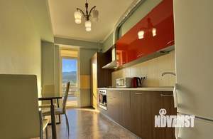 3-к квартира, посуточно, 95м2, 3/9 этаж