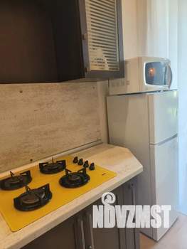 1-к квартира, посуточно, 33м2, 3/3 этаж