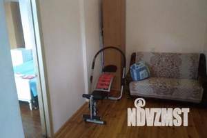 2-к квартира, посуточно, 45м2, 1/2 этаж