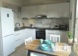 2-к квартира, посуточно, 75м2, 3/3 этаж