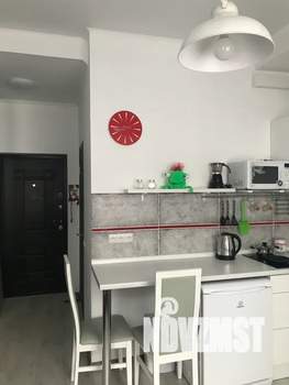 Студия квартира, посуточно, 21м2, 1/5 этаж
